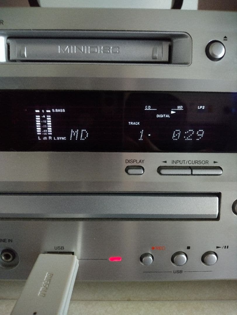 ONKYO FR-N7SX 【CD、MD、USB】ミニコンポ　稼働品　リモコン付