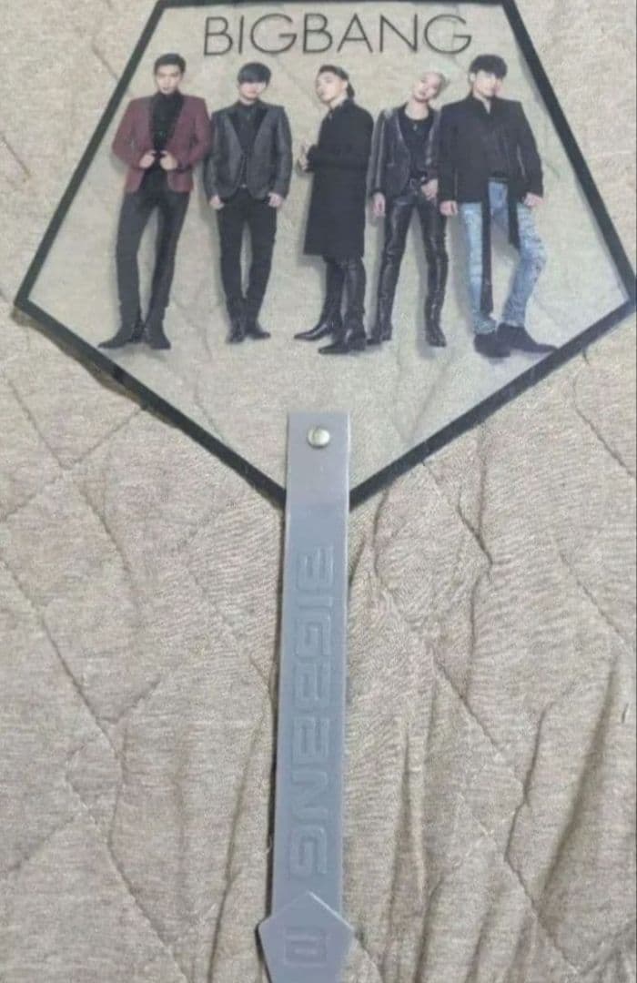 非売品　BIGBANG G-DRAGON SOL うちわ 4枚セット　おまけ付き