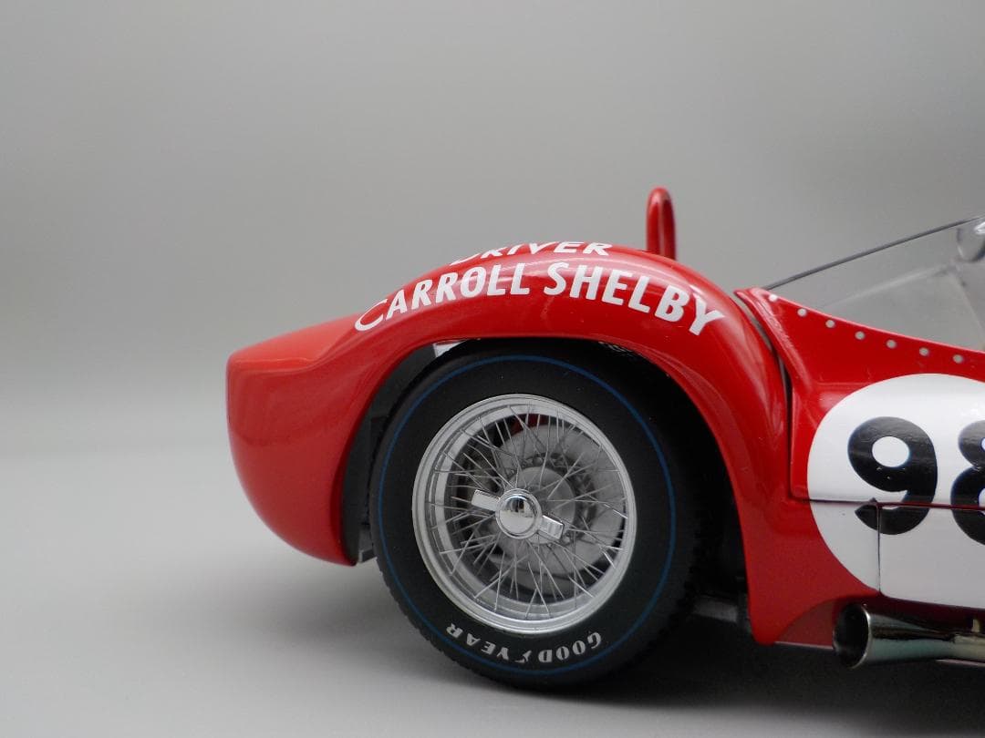 自動車 MINICHAMPS MASERATI tipo birdcage 1/18