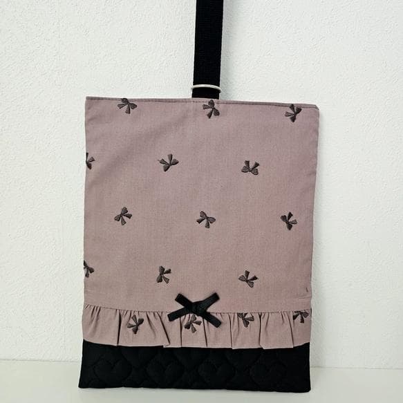 ラスト1点♡3点セット♡刺繍リボン柄①♡レッスンバッグ・上履き入れ