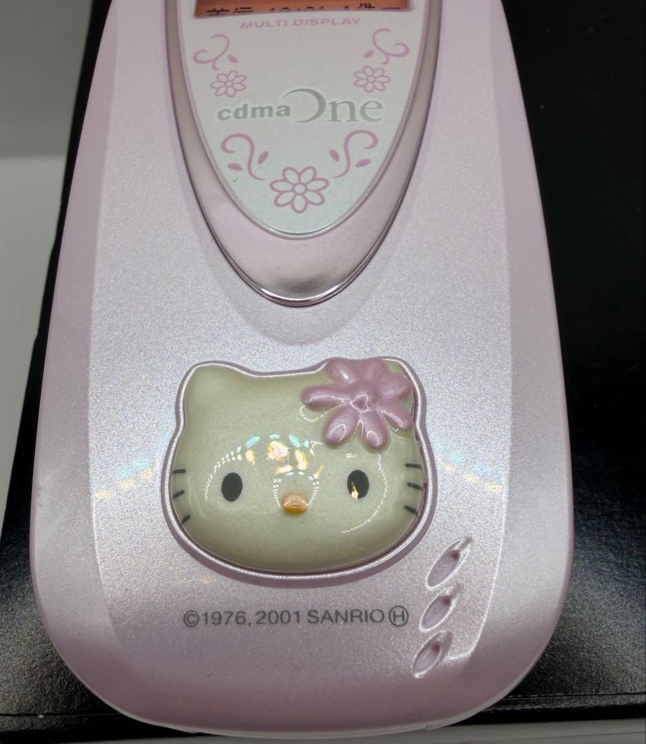 20時までタイミィセール　モックアップ　ハローキティ　au cdma One