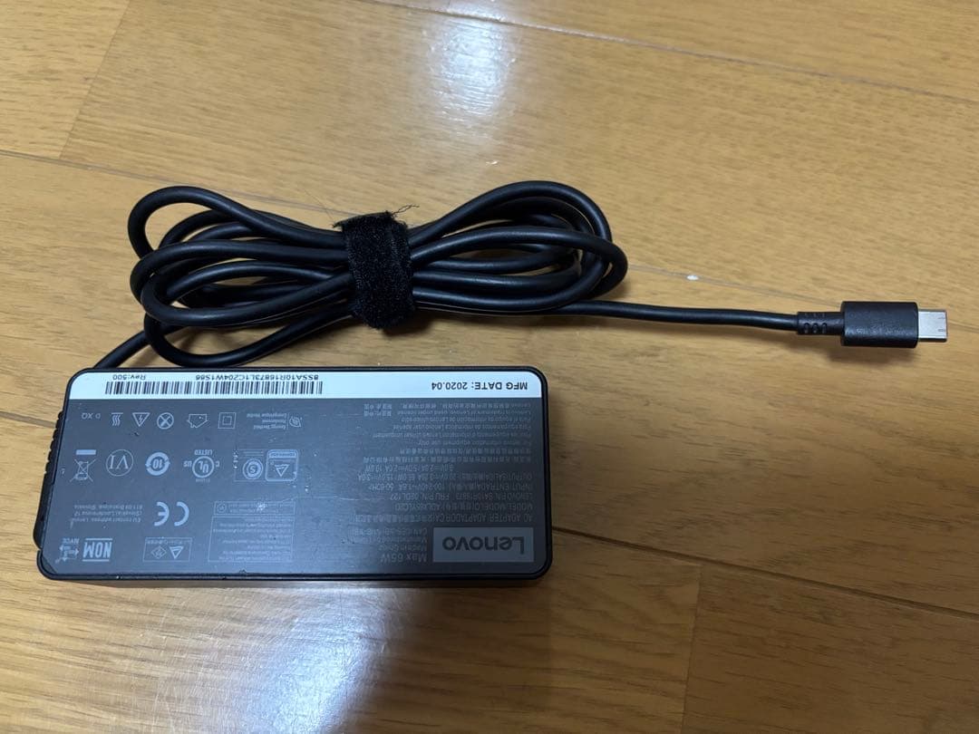 その他 Lenovo ThinkPad Universal USB-C Dock