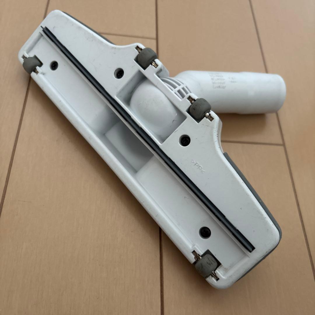 ☆マキタ(makita)充電式クリーナー CL106FD 掃除機 クリーニング済