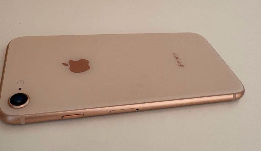 値下げ中　美品　Apple iPhone 8 256GB ゴールド 本体