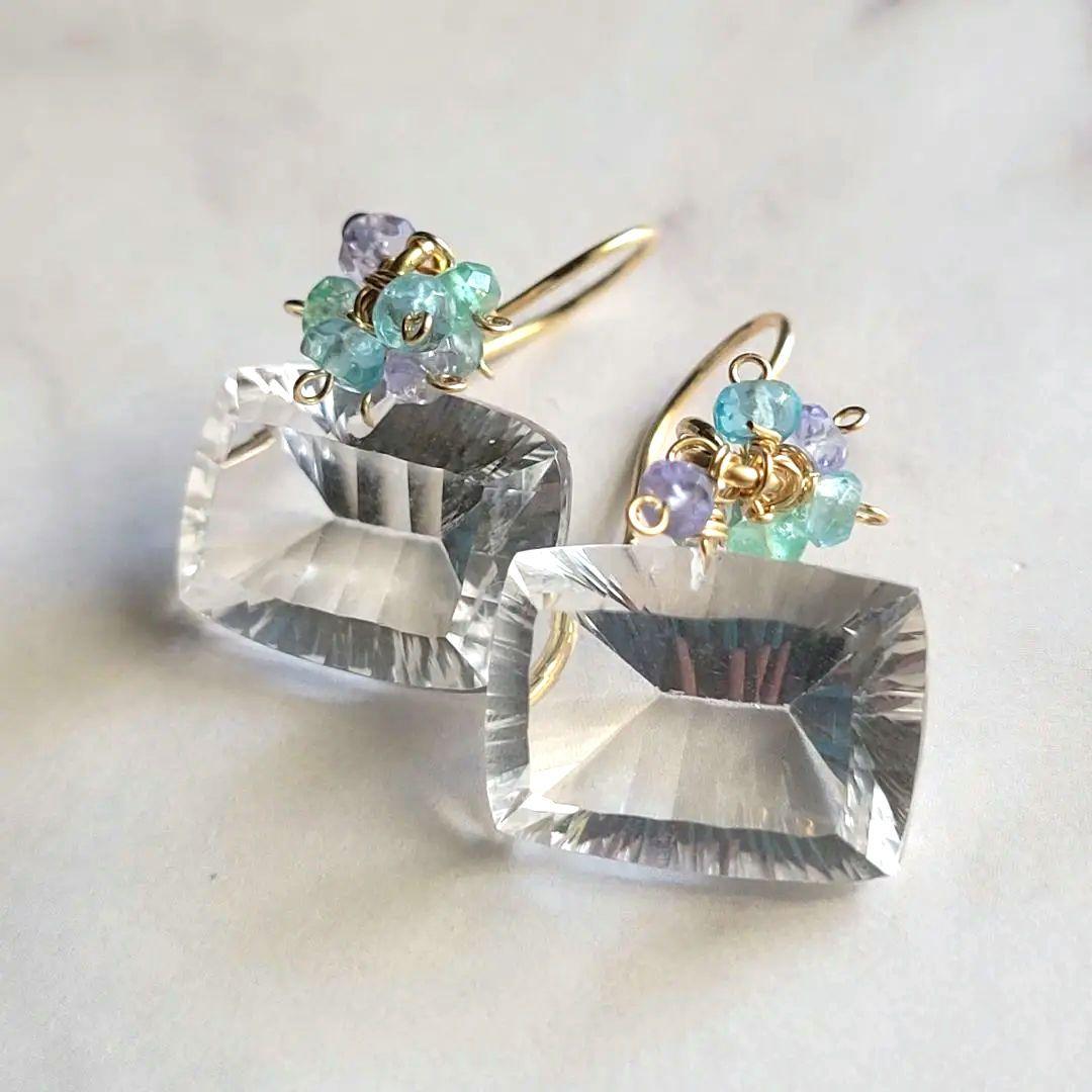 コンケーブカット水晶 ブーケピアス