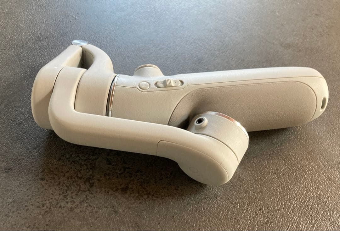 DJI OM5 グレー