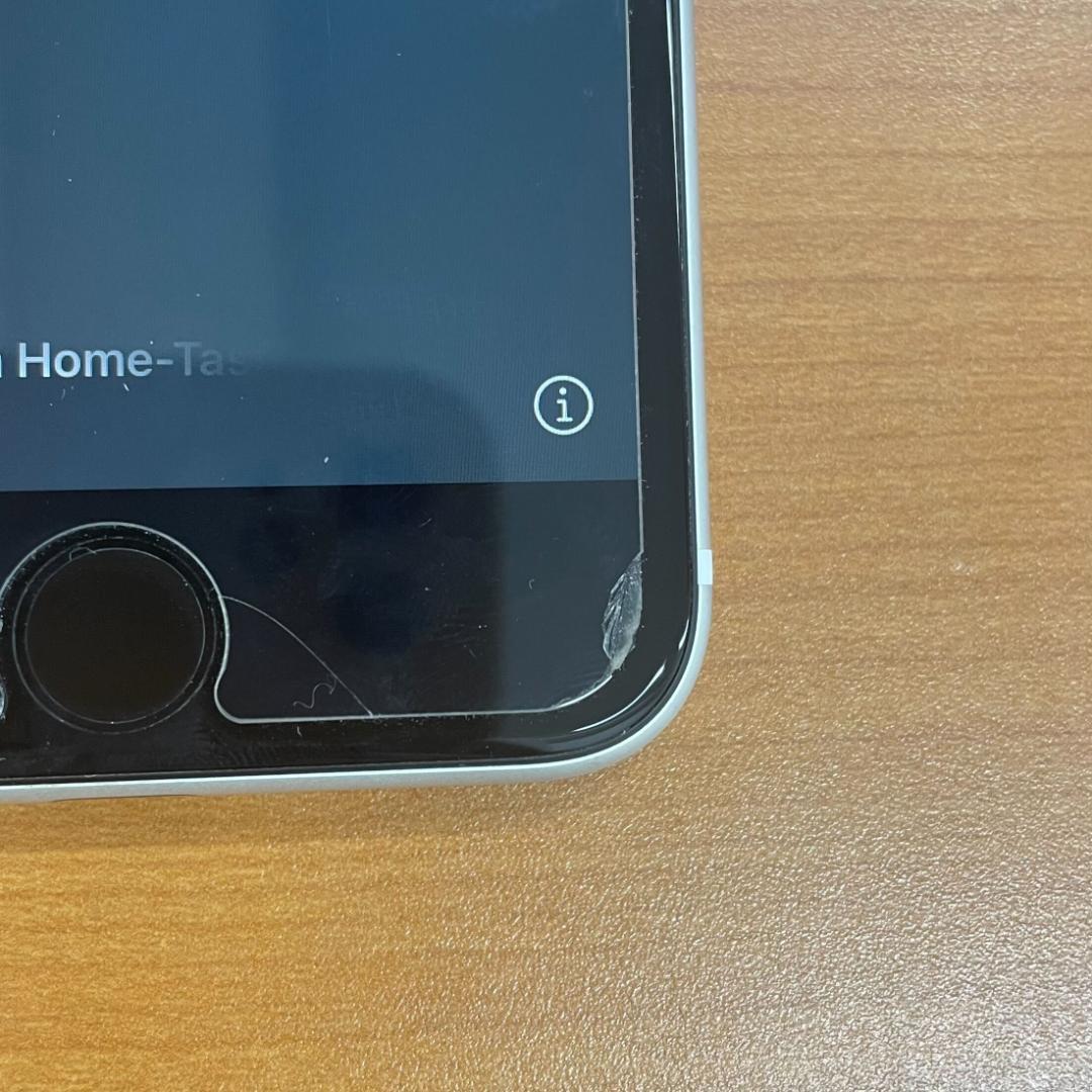 動作確認済み iPhone SE 第2世代 128GB ID:M6712