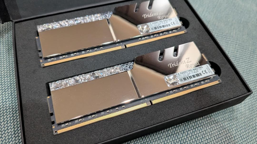 メモリー G.SKILL TridentZ  64GB DDR4 3200MHz