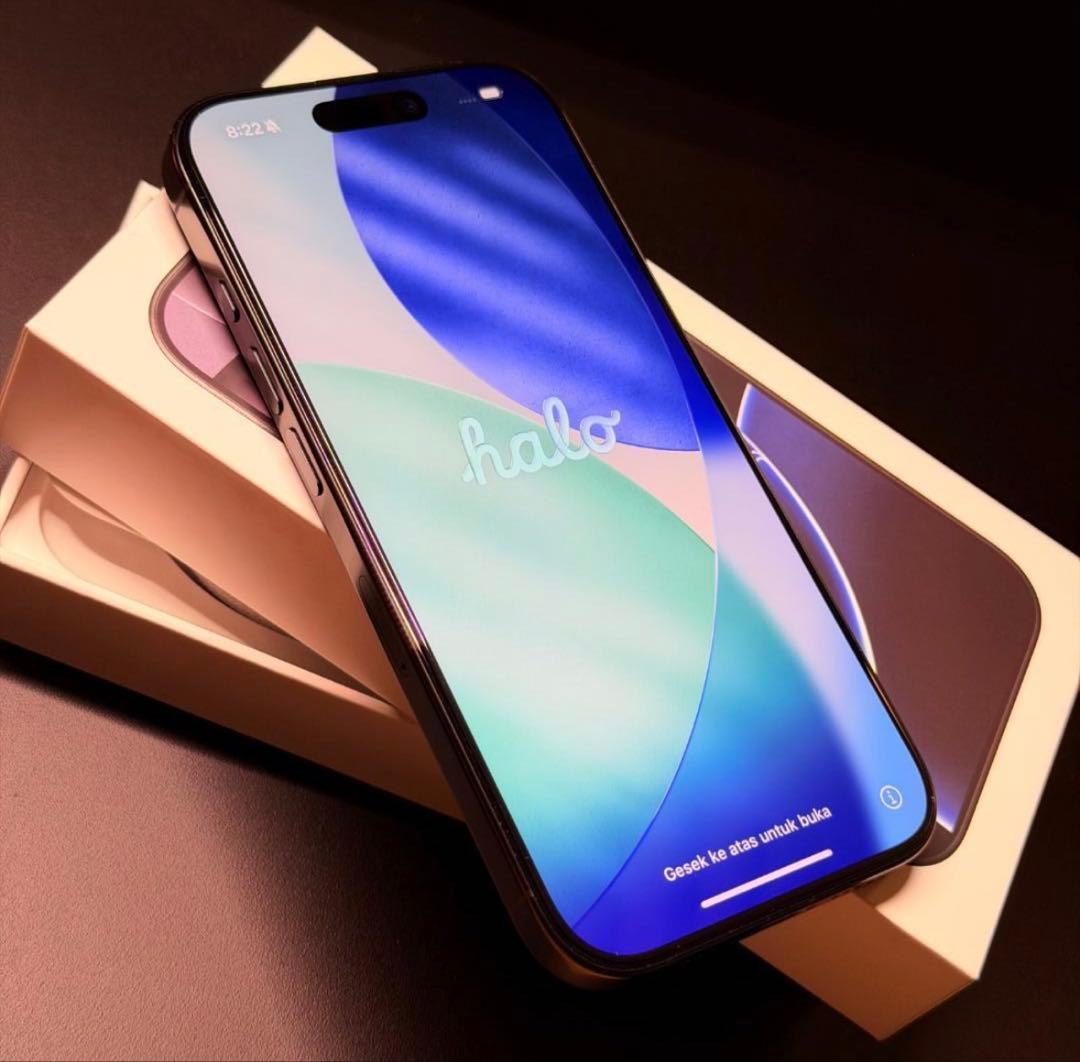 ✅【ほぼ未使用】⭐️iPhone 16 Pro ブラックチタン❣️ SIMフリー✨