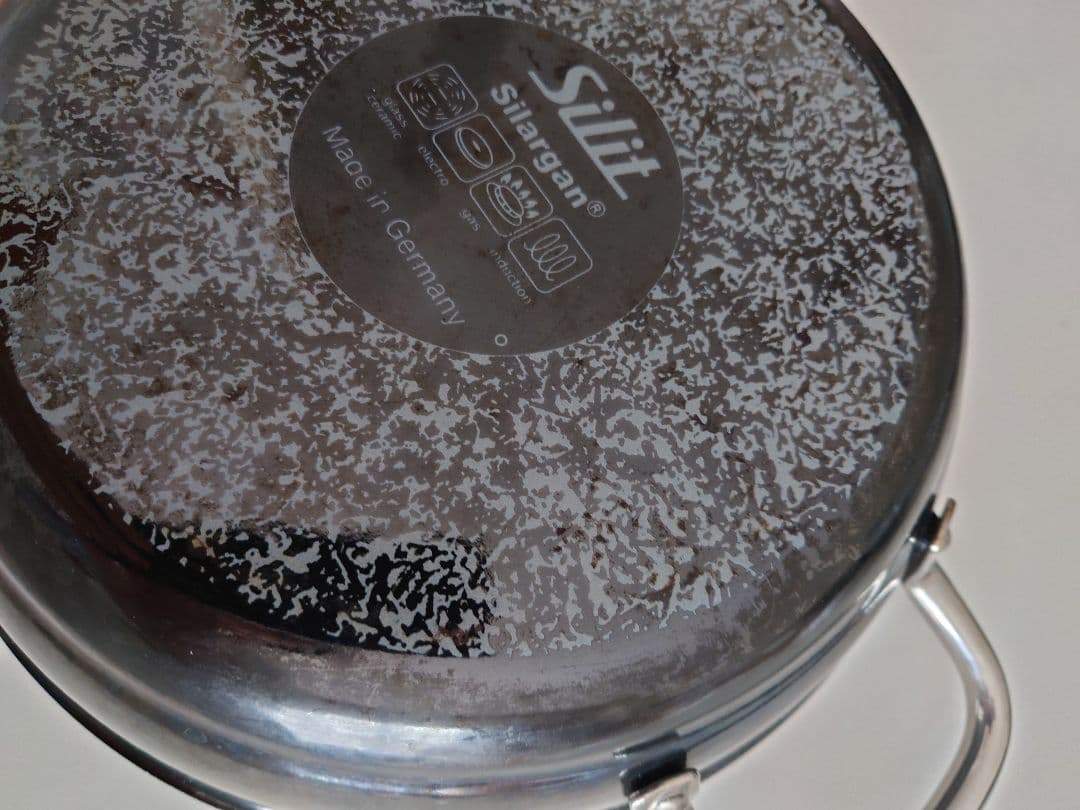 シリット サービングパン24cm ブラック　Silit