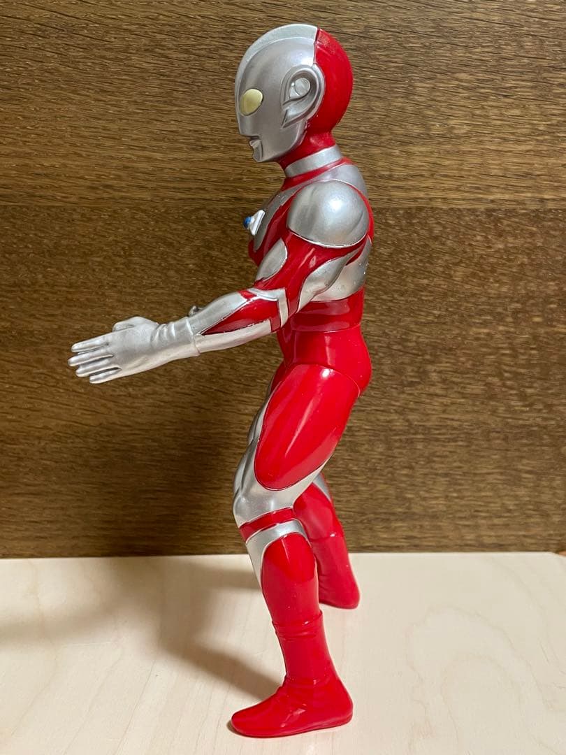 バンダイ グレートモンスターシリーズ ウルトラマングレート ソフビ