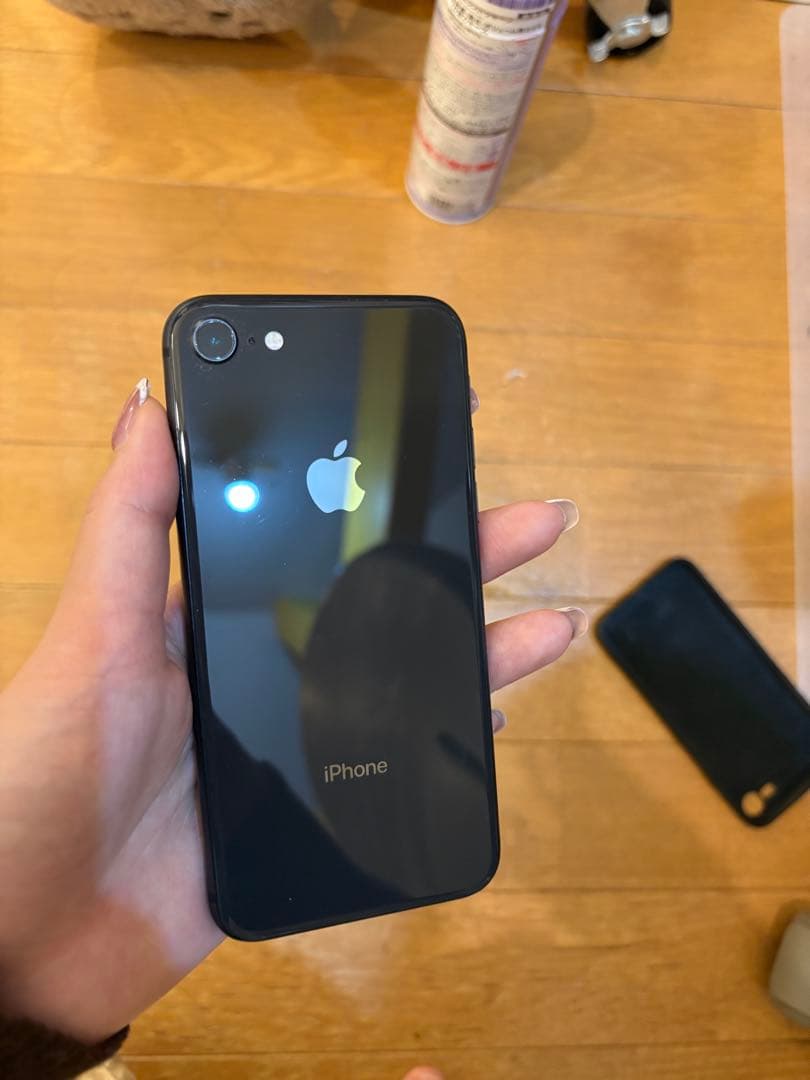 iPhone 8 ブラック 画面ひびあり 本体