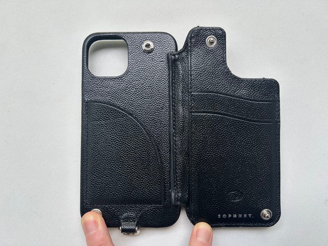 DEMIU iPhone14 / 16e 手帳型ケース ソフ×デミュウ SOPH