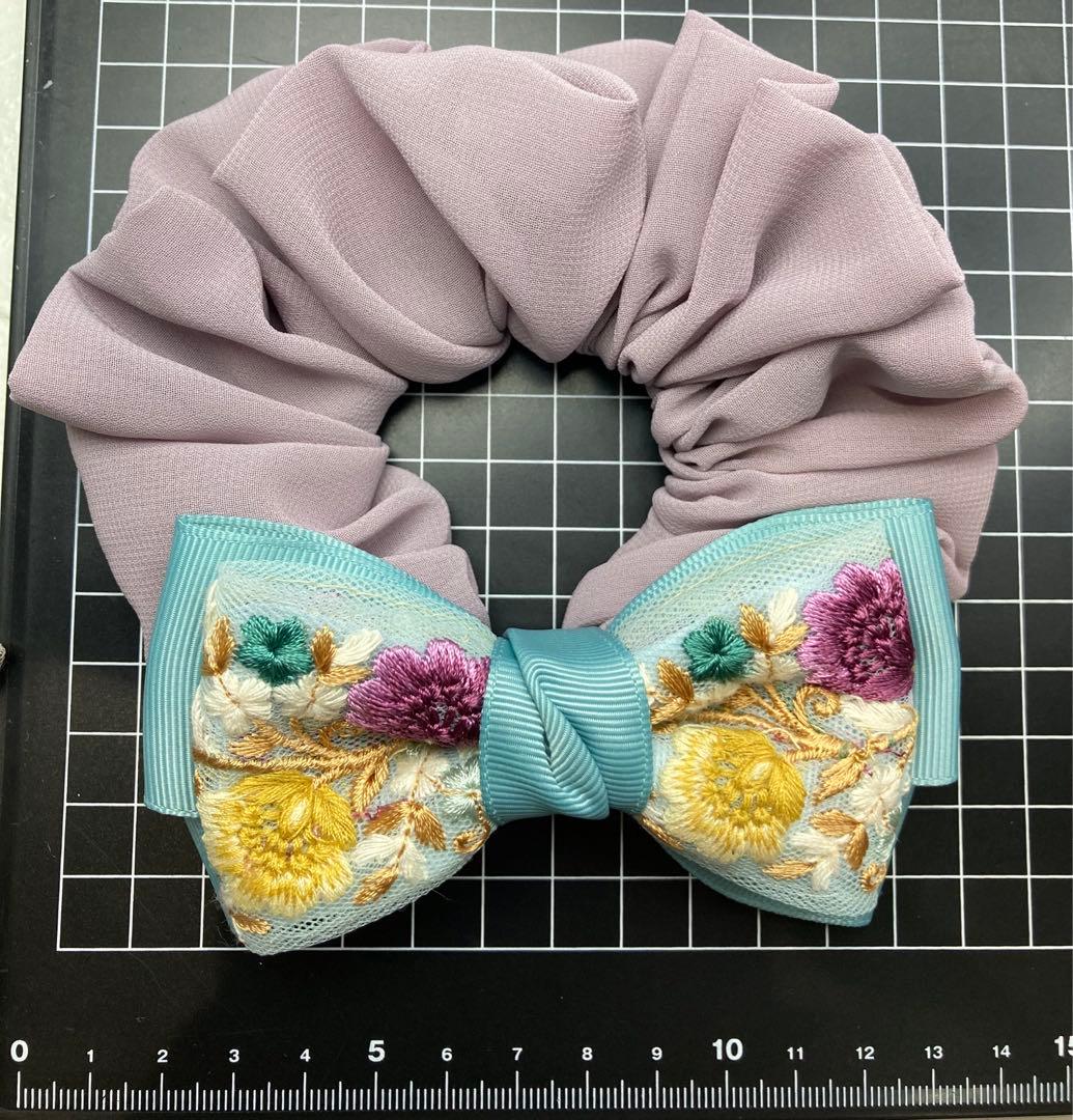 ハンドメイドシュシュM-4018♡くすみパープルジョーゼット♡インド刺繍リボン付