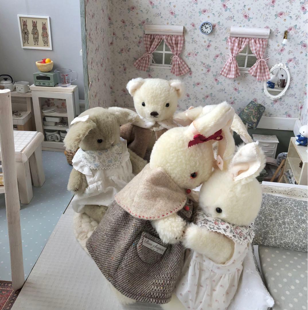 ハンドメイド　うさぎちゃんの冬支度　アルパカ&ウール のぬいぐるみ