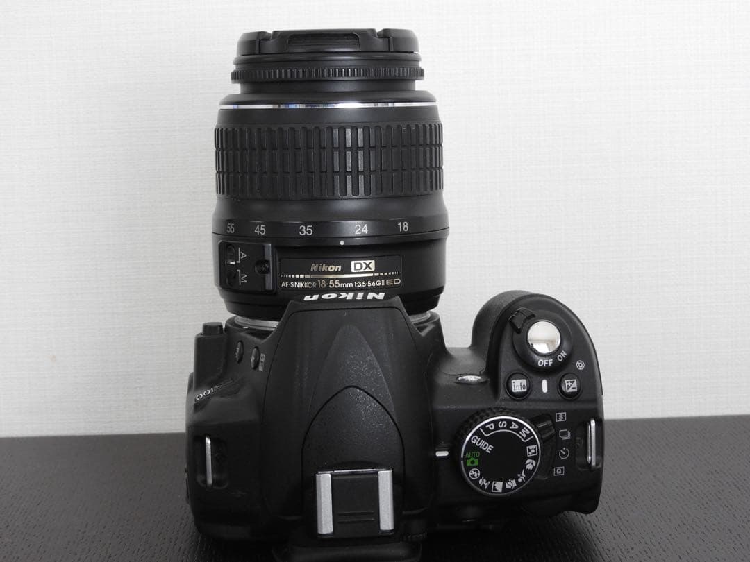 Nikon D3100 15-55mm 55-200mm レンズ S数4100回
