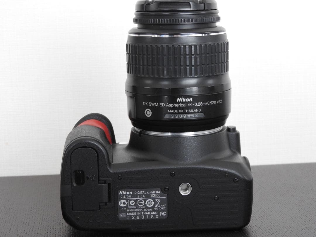 Nikon D3100 15-55mm 55-200mm レンズ S数4100回