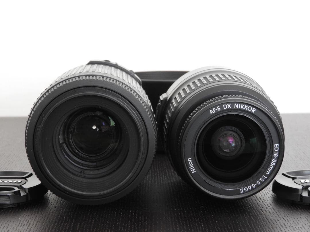 Nikon D3100 15-55mm 55-200mm レンズ S数4100回