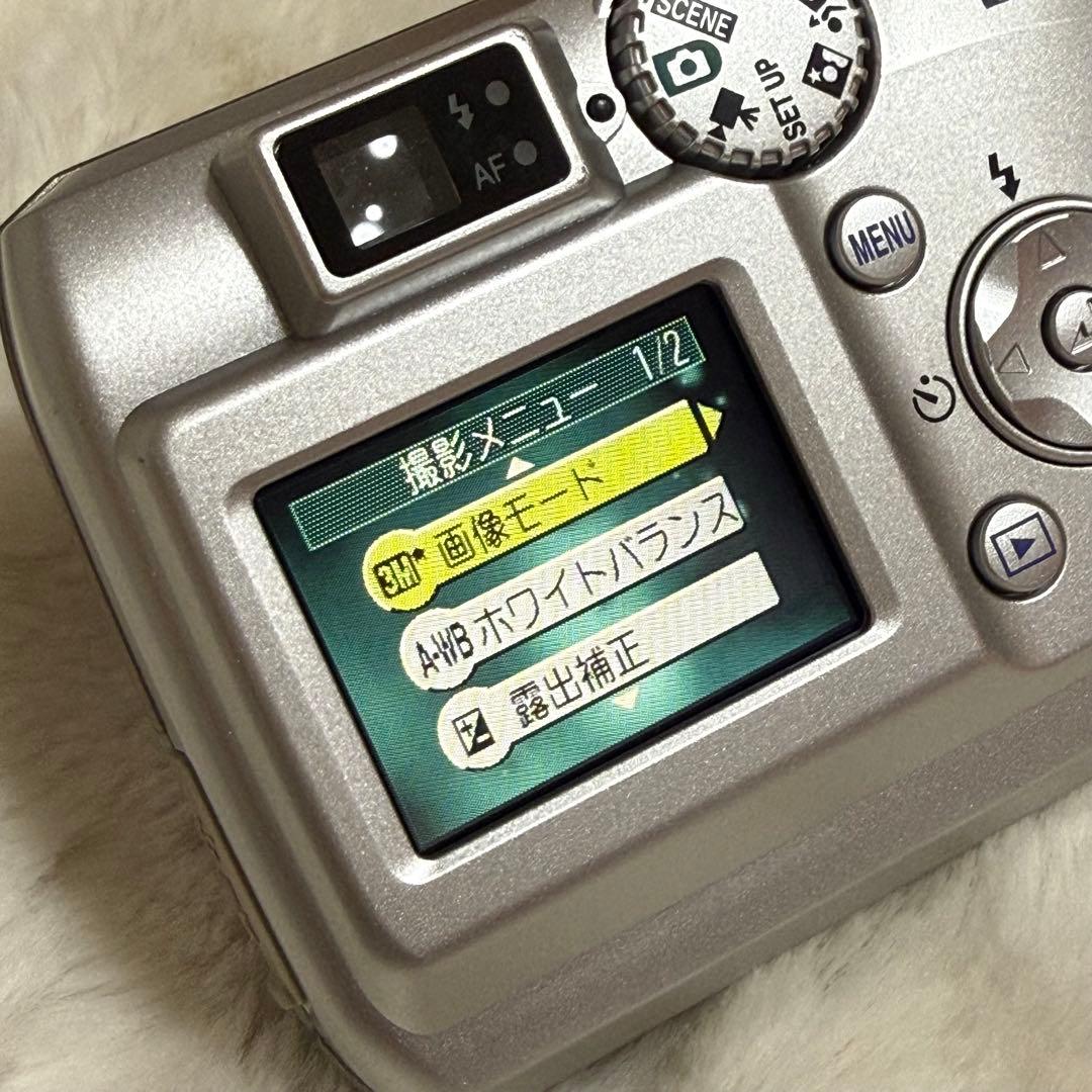 Nikon COOLPIX 3200 コンパクトデジタルカメラ　動作品