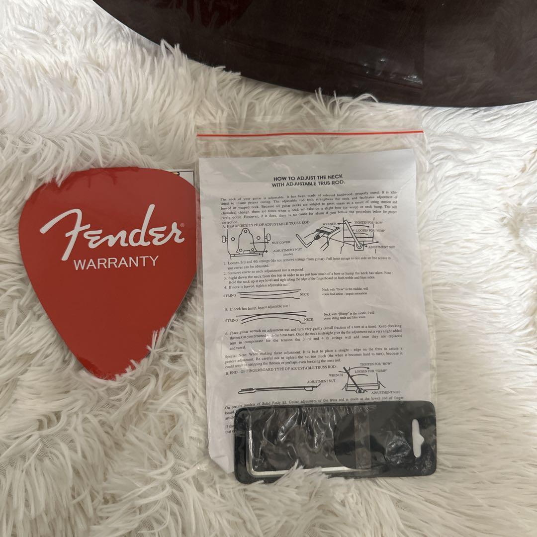美品　Fender アコースティックギター ギター CD-60S