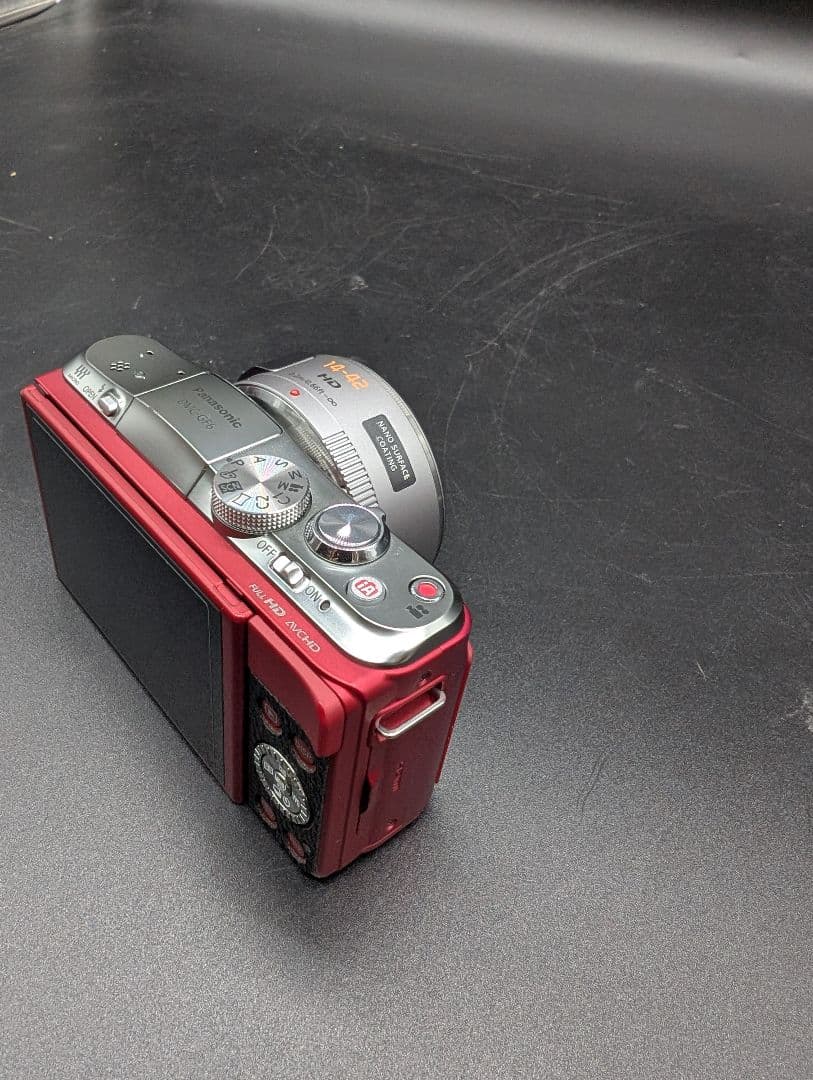 【動作確認OK・美品】Panasonic DMC-GF6 ミラーレス　レッド