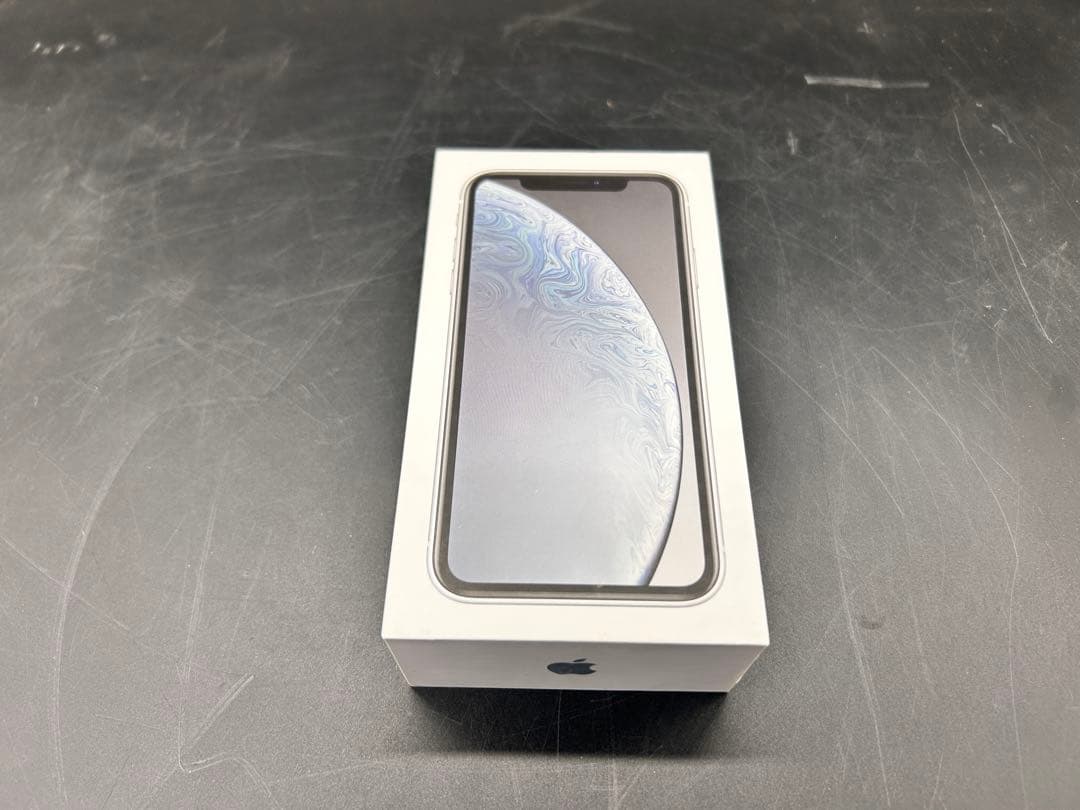 iPhone XR 64GB ホワイト SIMフリー MT032J/A