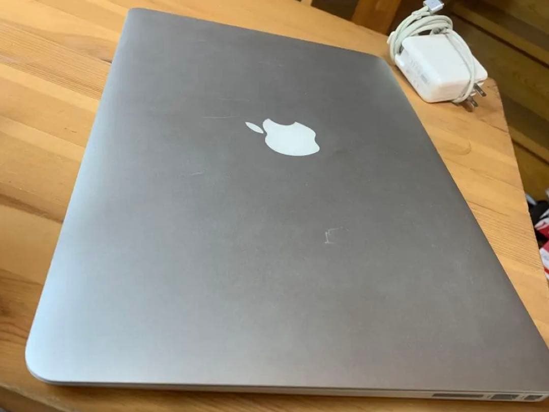 MacBook Air (13-inch, Early 2014) AC付