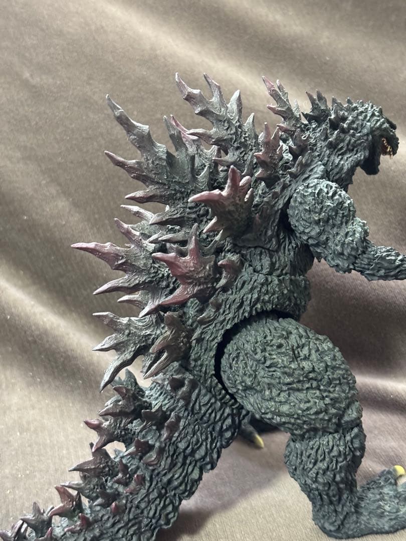 MonsterArts モンスターアーツ ゴジラ　2000 ミレニアム 雛形
