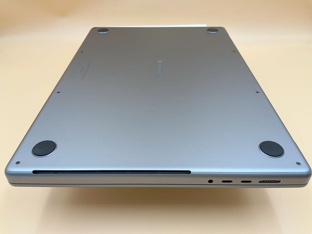 【美品】Macbook Pro 2021 16 M1 Max 32GB/1TB