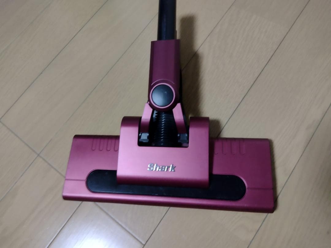 シャーク★コードレスクリーナー★CS200JRD★バッテリー新品と同等★2