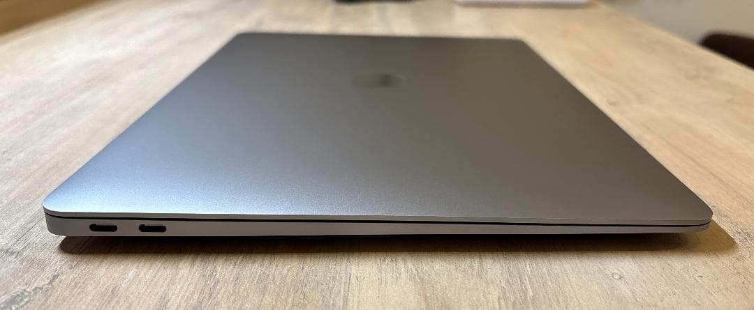 美品 MacBook Air M1 8GB 256GB バッテリー100%
