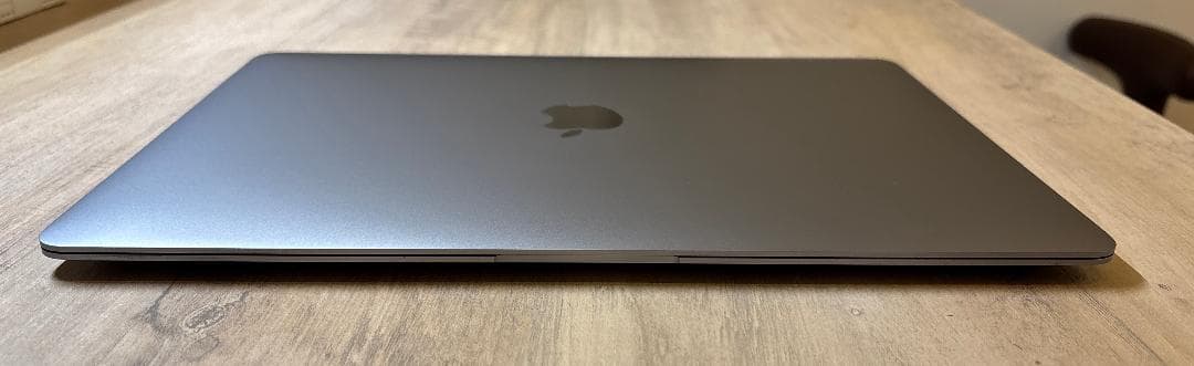 美品 MacBook Air M1 8GB 256GB バッテリー100%