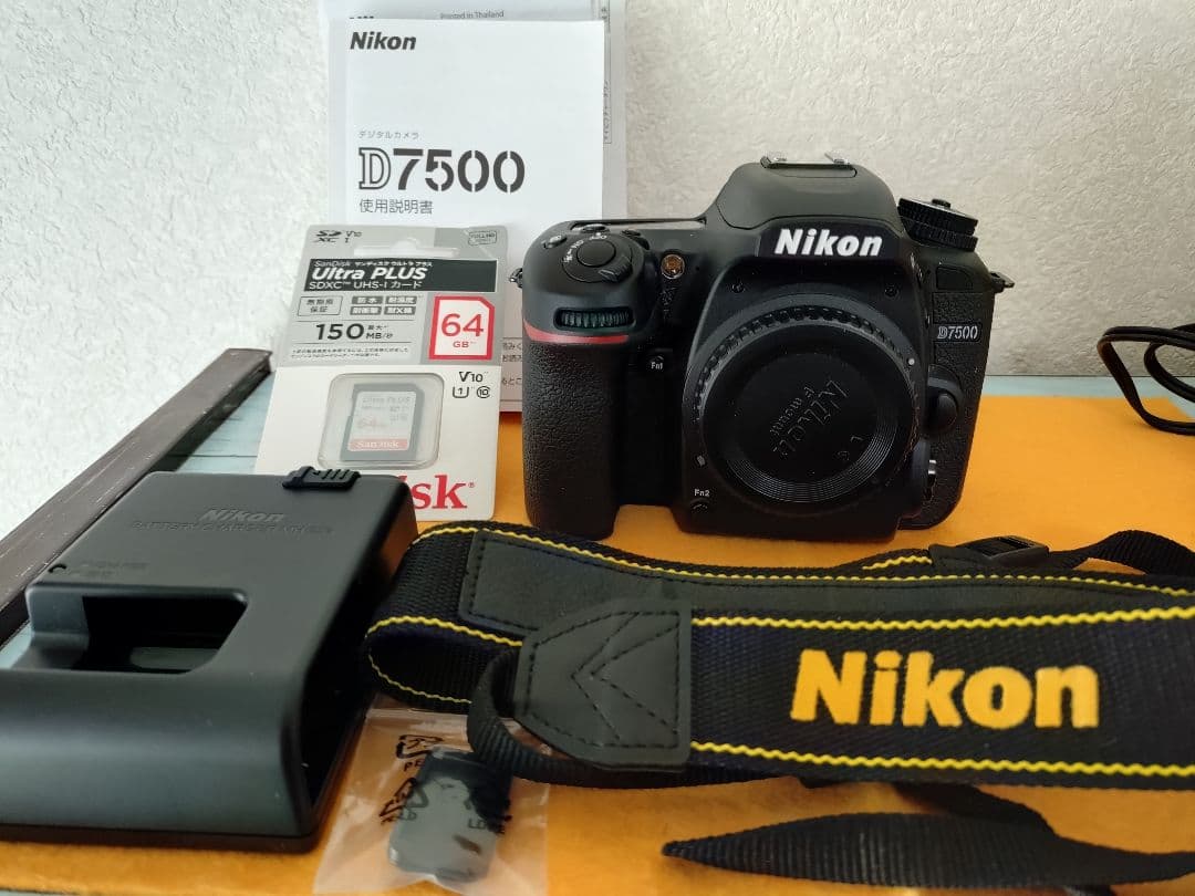 ニコンD7500 【美品】撮影1170回 ボディ+SDカード付