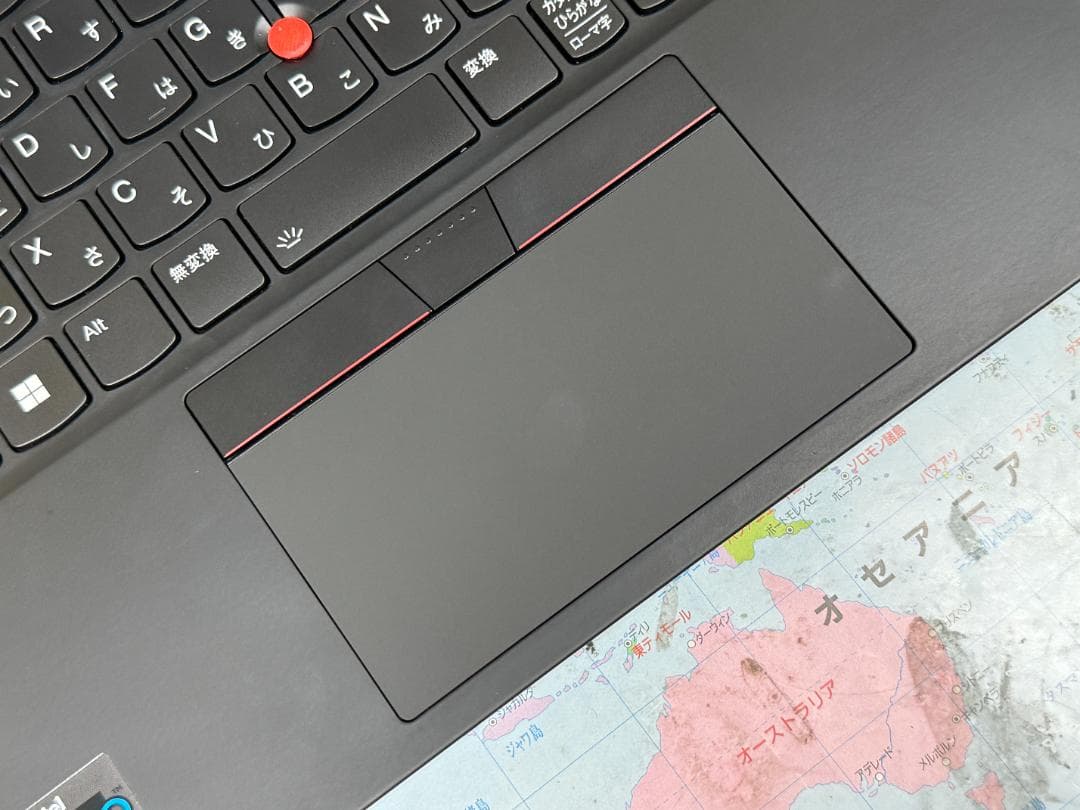第11世代・16GB レノボ X1 Carbon 9th 14型 24H2 美品