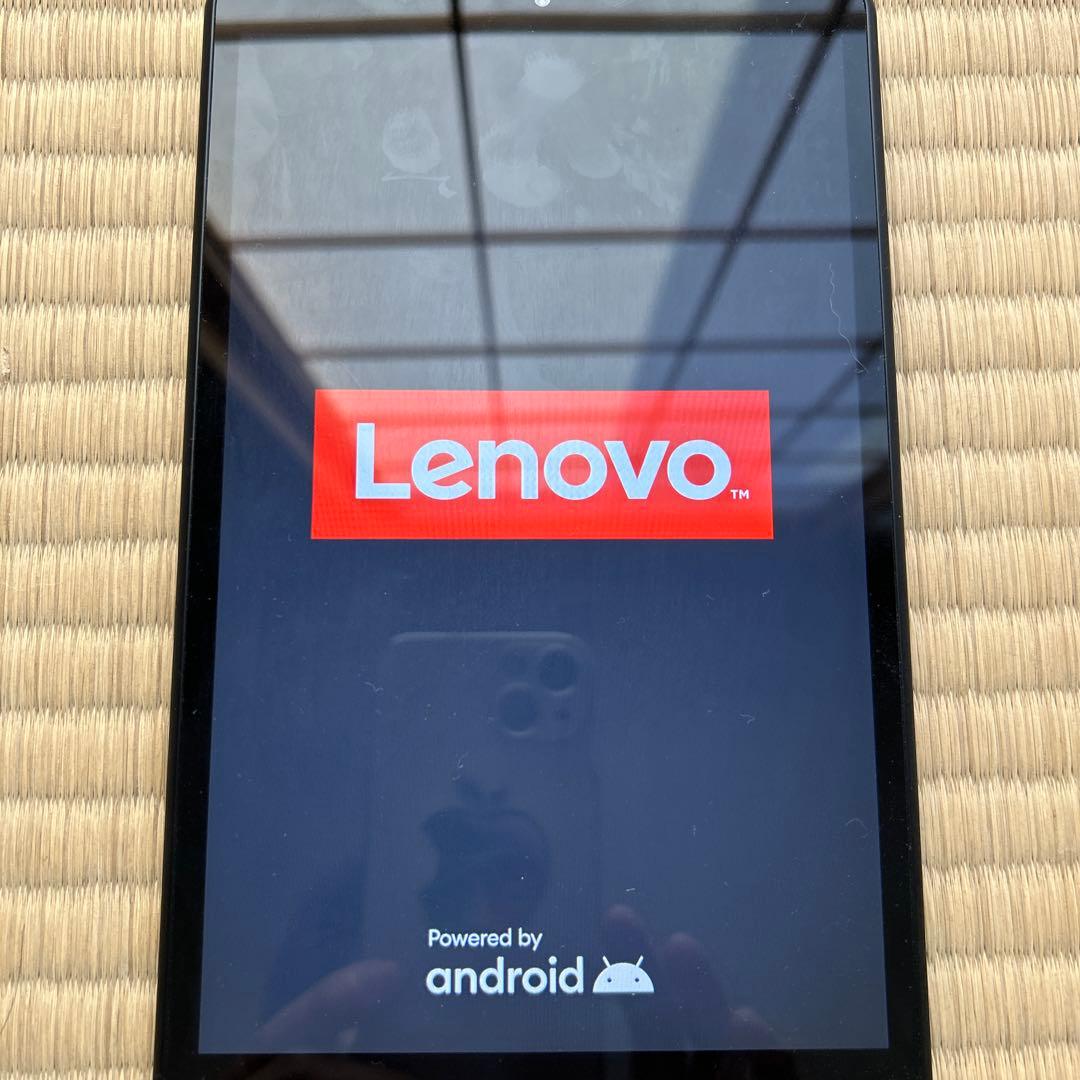 その他 Lenovo Tab M8