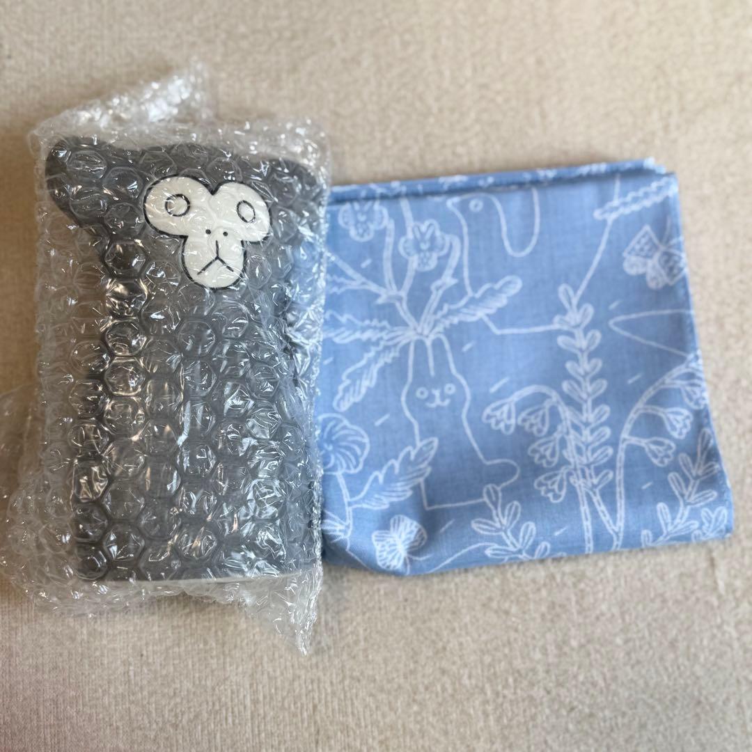 鹿児島睦 花瓶 箱付き 猿 さる グレー En Liten Van Mokey