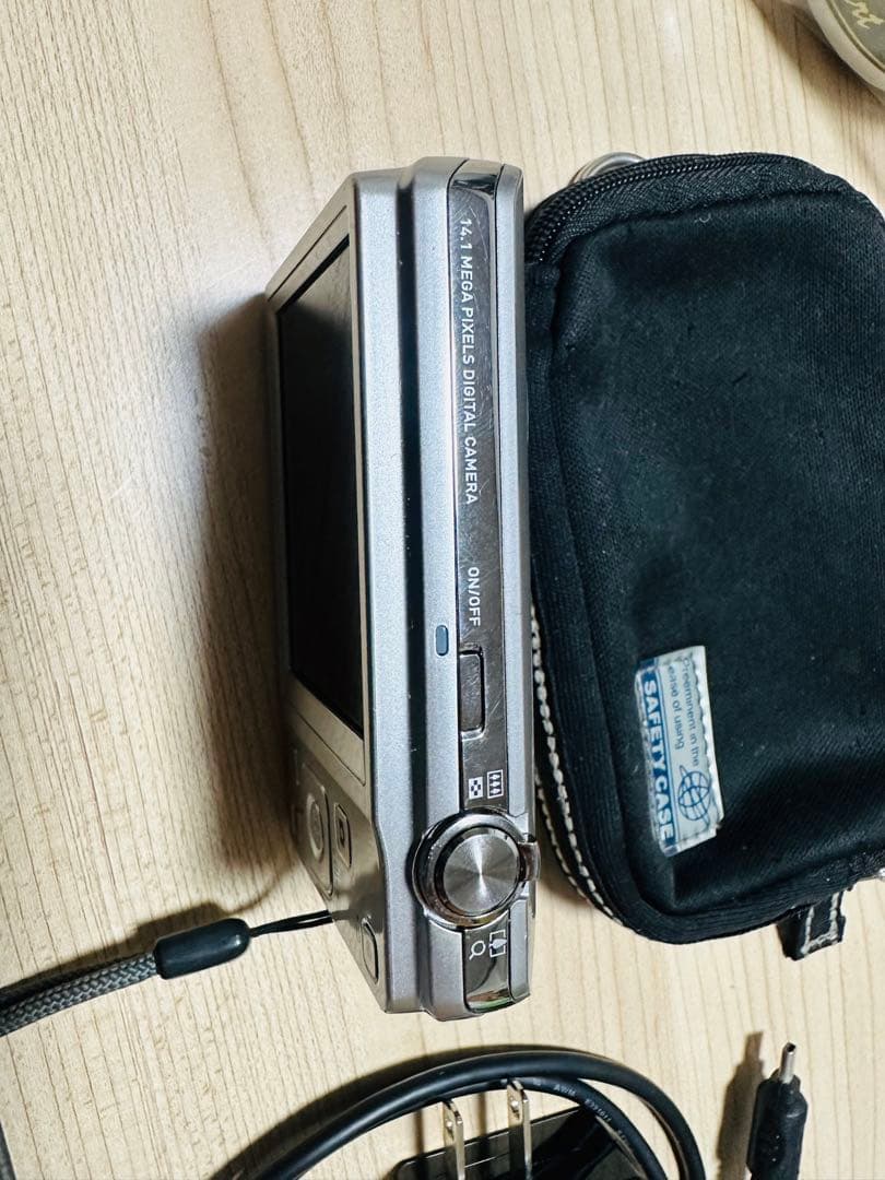 EXILIM EX-ZS5 コンパクトデジカメ 動作確認済み