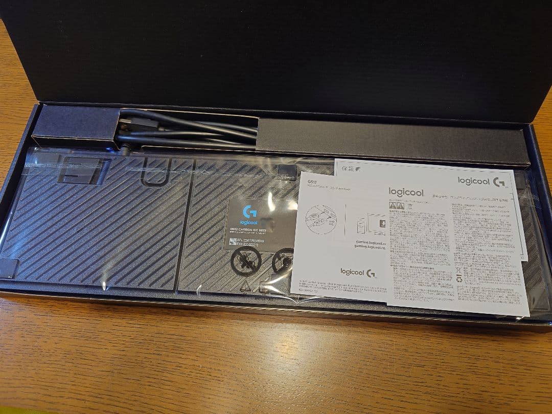 ロジクール G512 carbon リニア赤軸　使用1ケ月　美品