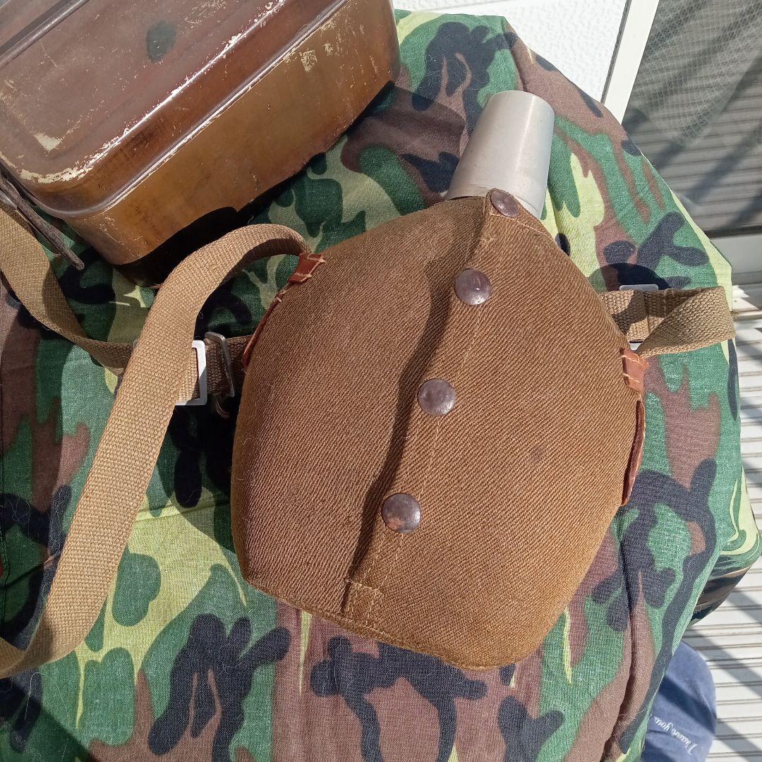 実物日本軍　将校用水筒　　希少美品！