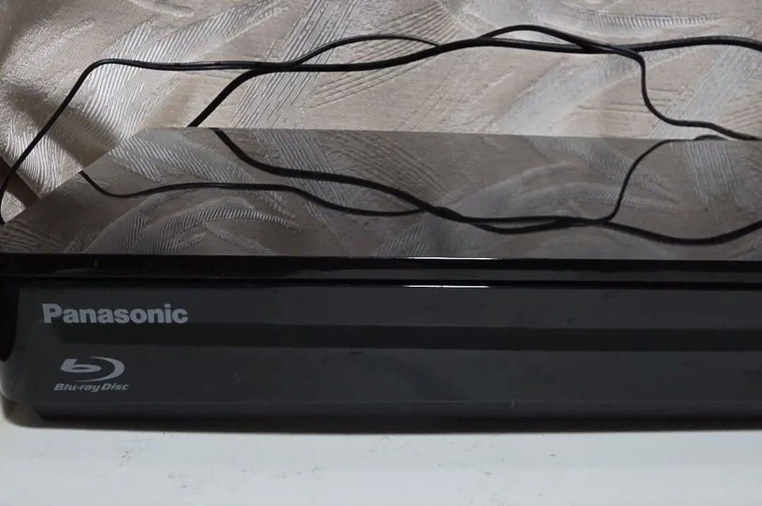 プライベートビエラ　ブルーレイ再生機種チューナー　ポータブルテレビ
