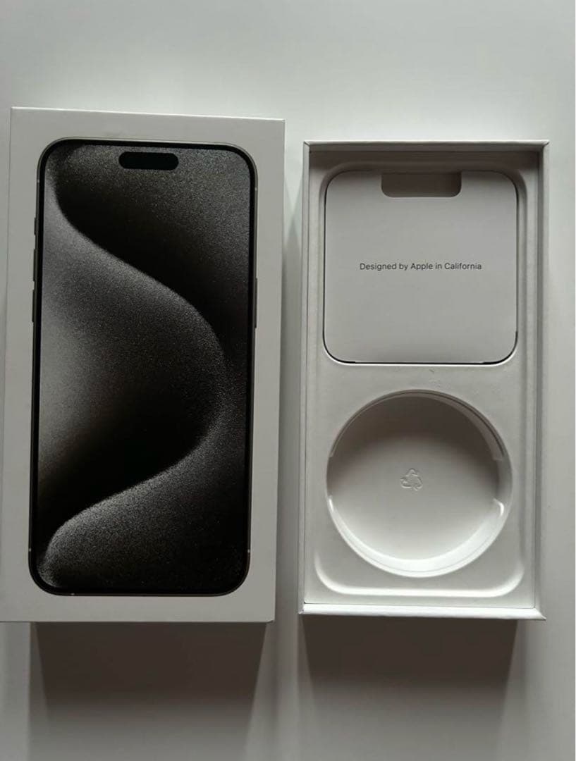 iPhone15 Pro Max 512GB ホワイトチタニウム SIMフリー