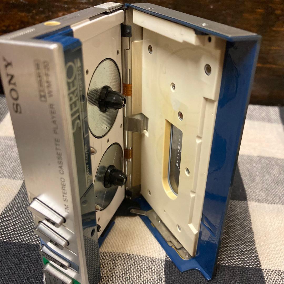 SONY WM-F20 WALKMAN FM ラジオ カセット ウォークマン
