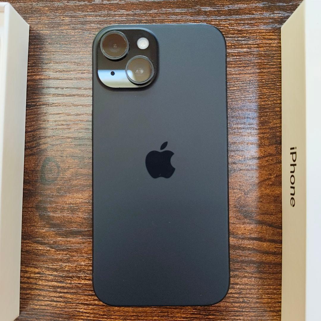 【美品・傷無し・完美品】iPhone 15 256GB SIMフリー ブラック