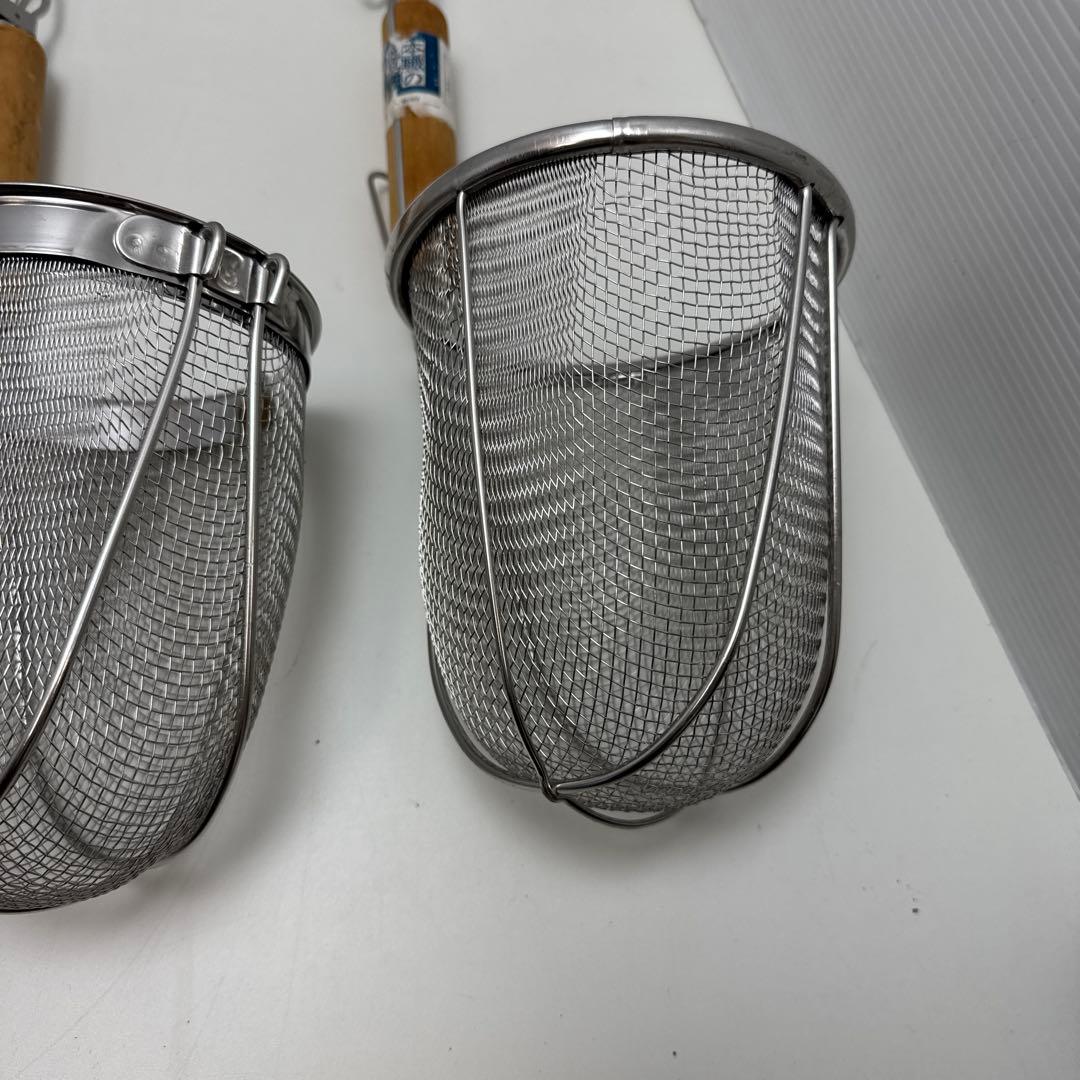 本職の逸品 ヨシカワ 品質表示18-8 YH-5950 木柄 うどん揚げ 大