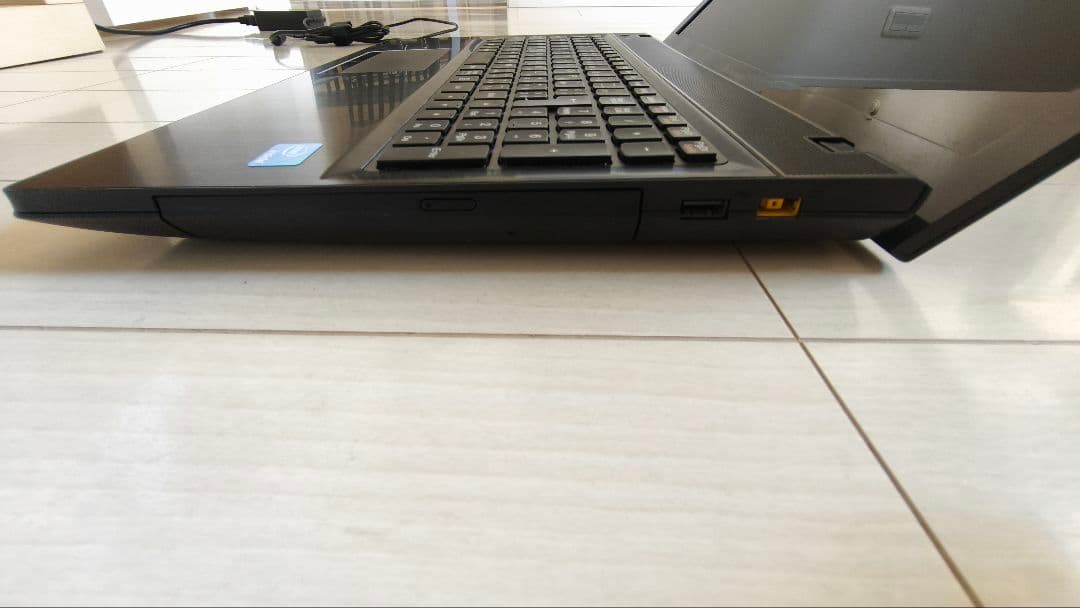 Lenovo g500 Windows8　中古PC