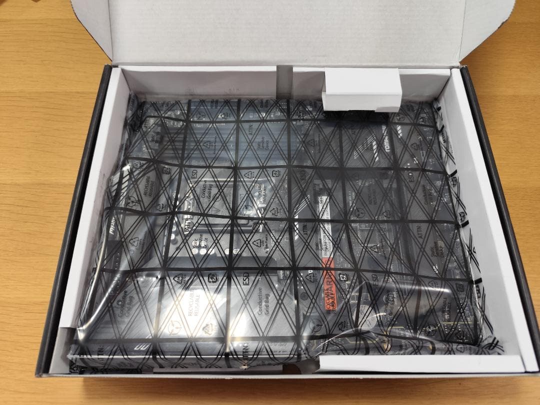 マザーボード MSI MAG B760 TOMAHAWK WIFI DDR5 LGA1700