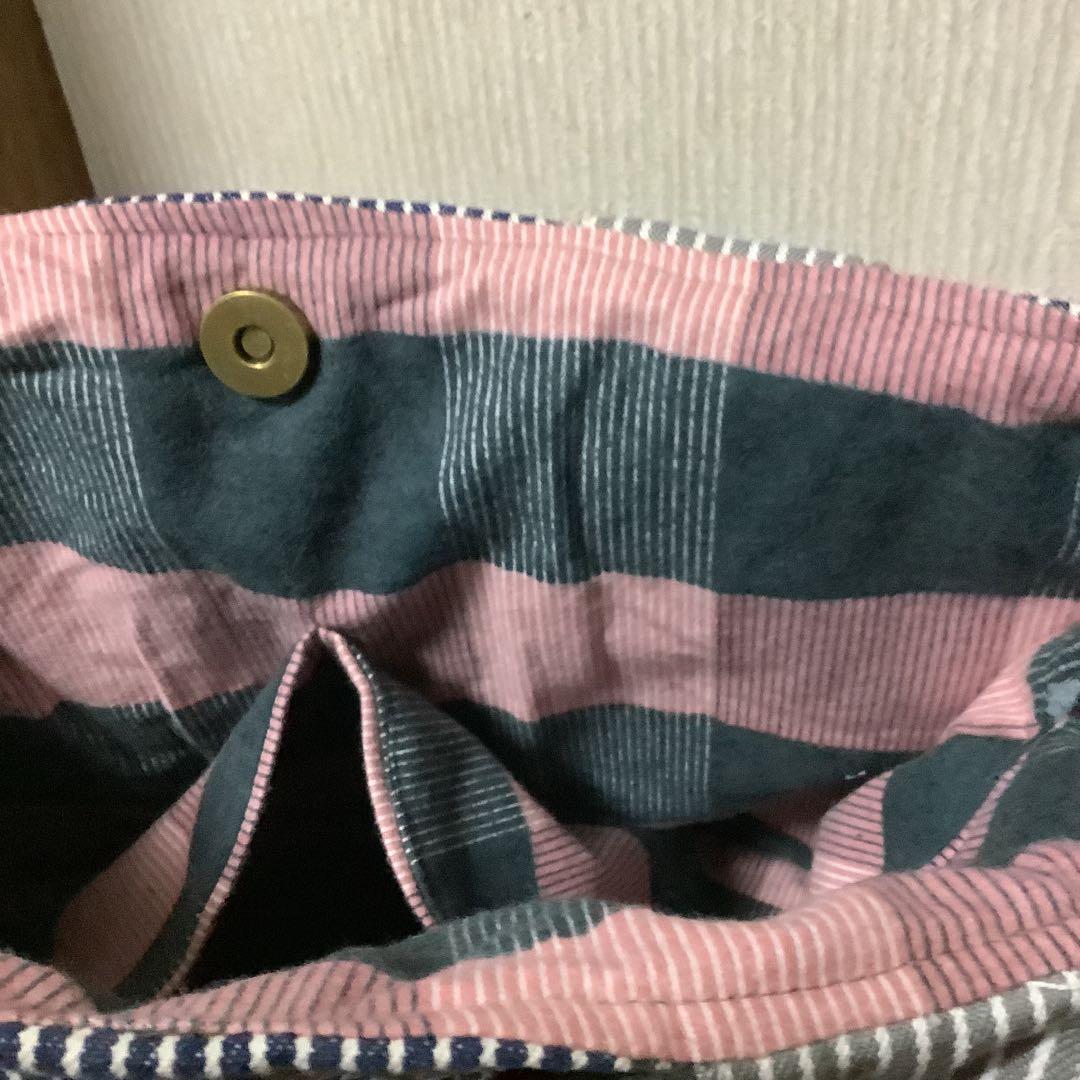 ハンドメイド　リメイクデニムトートバッグ　 Dカン＆ショルダーストラップ付き