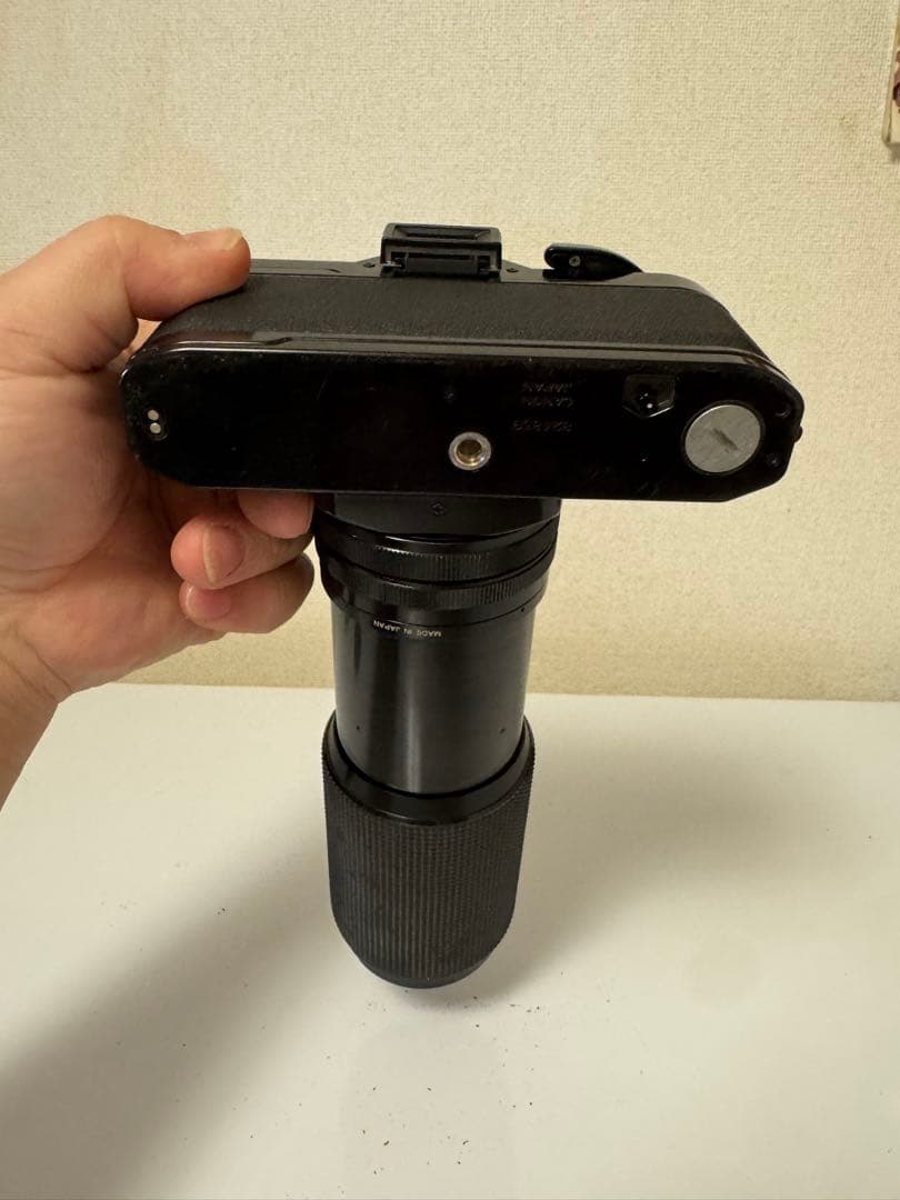 Canon AV-1 フィルムカメラ 2台、カメラ用アクセサリー【ジャンク品】