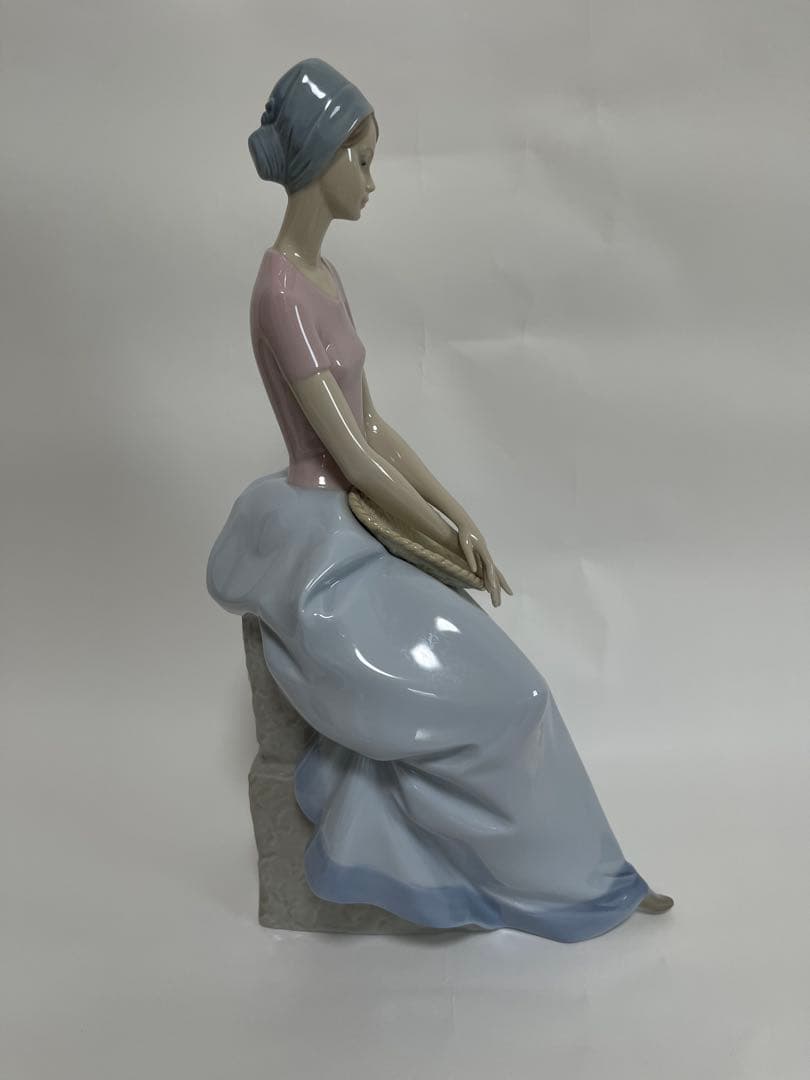 【美品】LLADRO リヤドロ Quiet Moment フィギュリン 元箱付