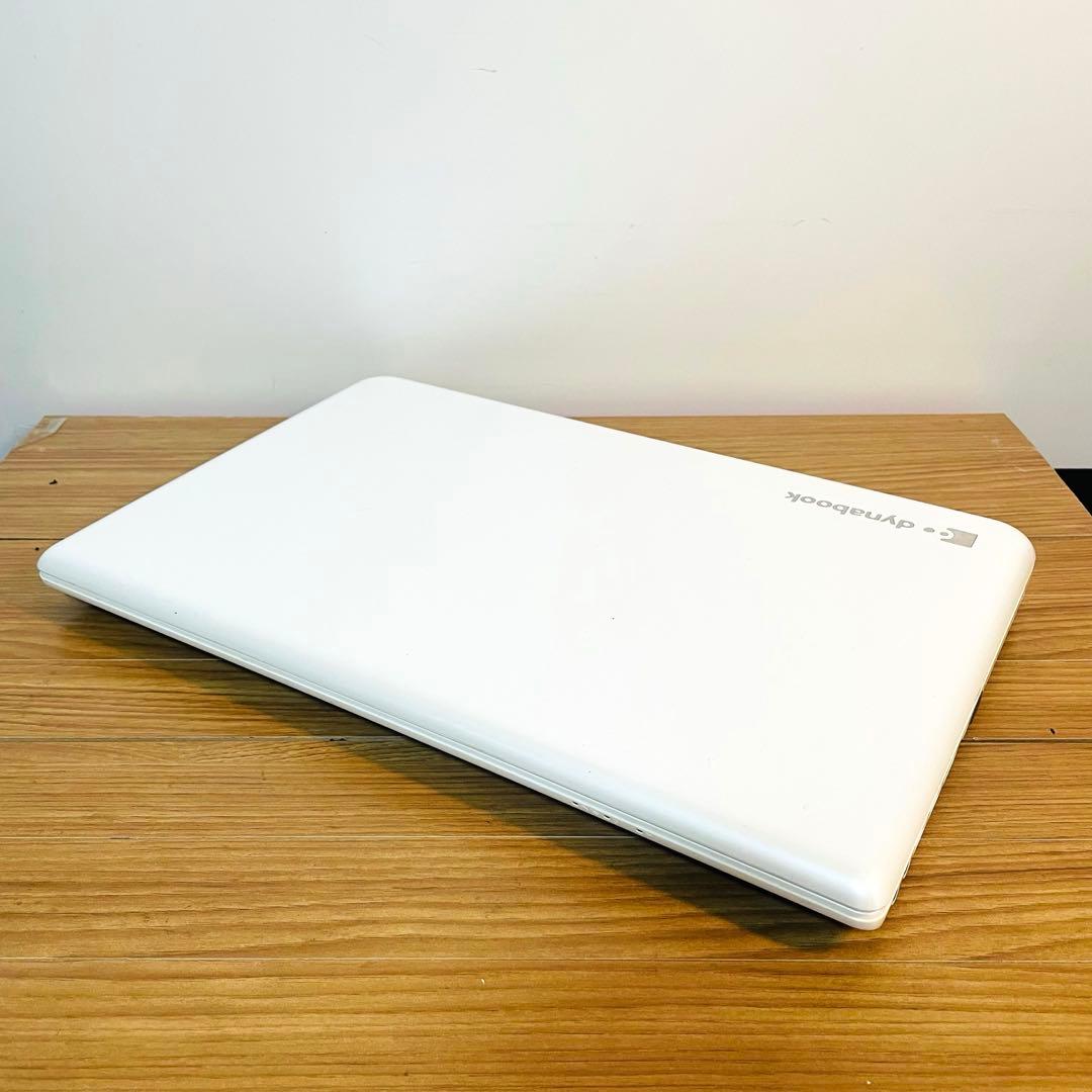 東芝ホワイトノートパソコン SSD Windows11 オフィスカメラDVD
